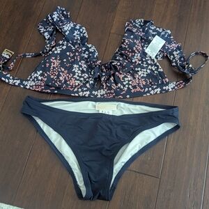 Michael Kors EUC Floral Navy Bikini Set
